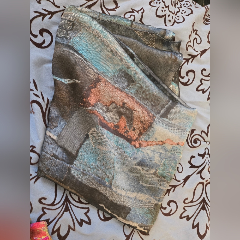 Abstract Patterned Scarf - image 2